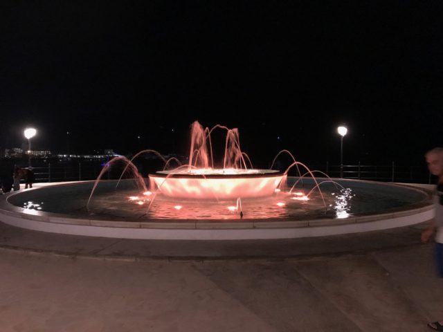 Colorful Round Fountain With LED Lights Changing Color