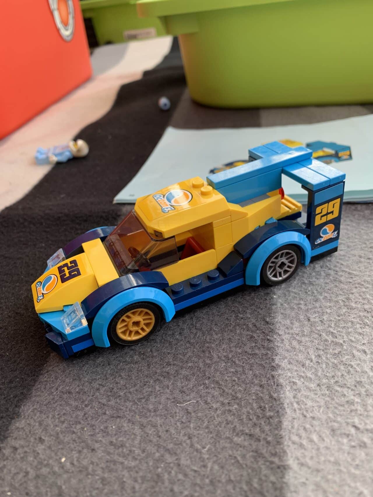 Small Lego Racing Car Build